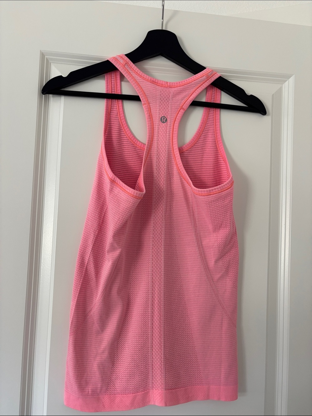 Lululemon Swiftly Tech Racer Back - Picture 6 of 6
